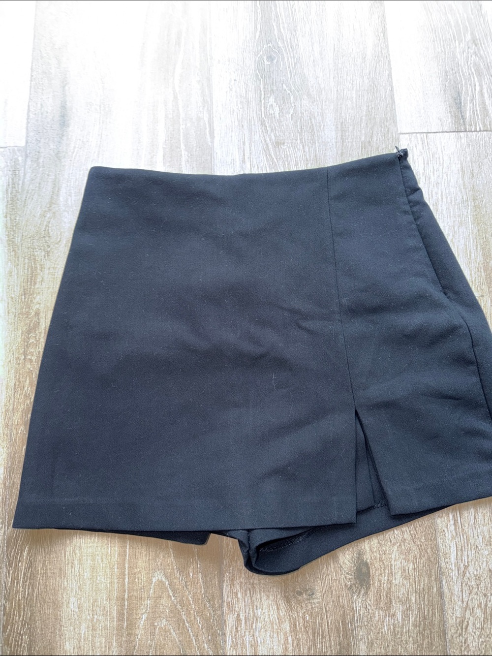 Zara Black Women's Skort - Size Large